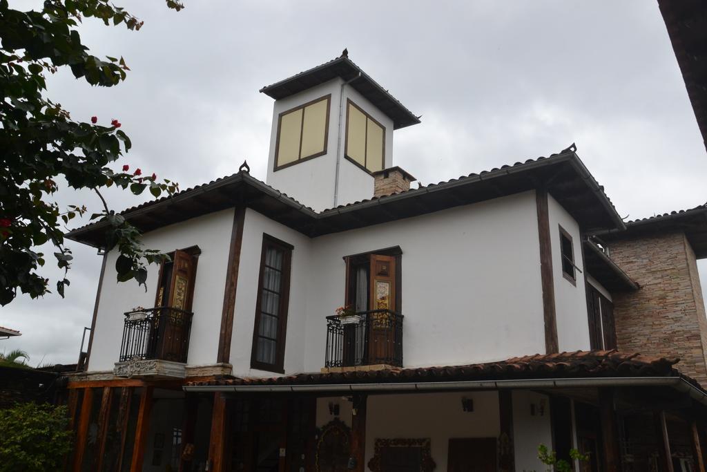Pousada Gamarano Mariana Exterior foto